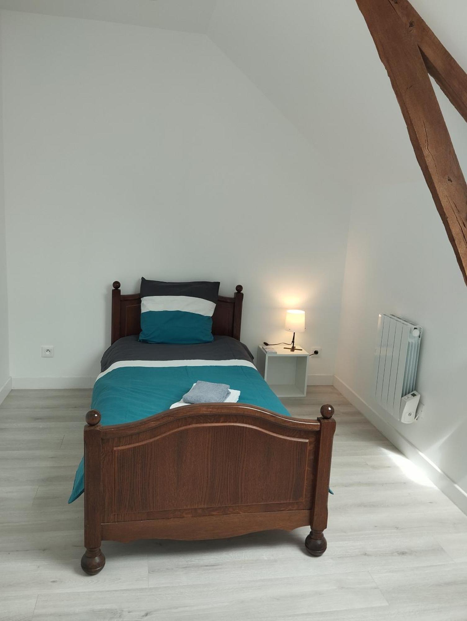 Vakantiehuis La Coudray - Au Calme - Spacieuse